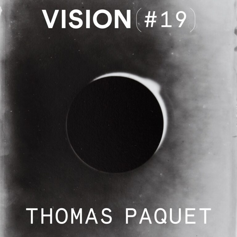 Tirage argentique abstrait de la série Horizons, exemple de photographie expérimentale argentique de Thomas Paquet