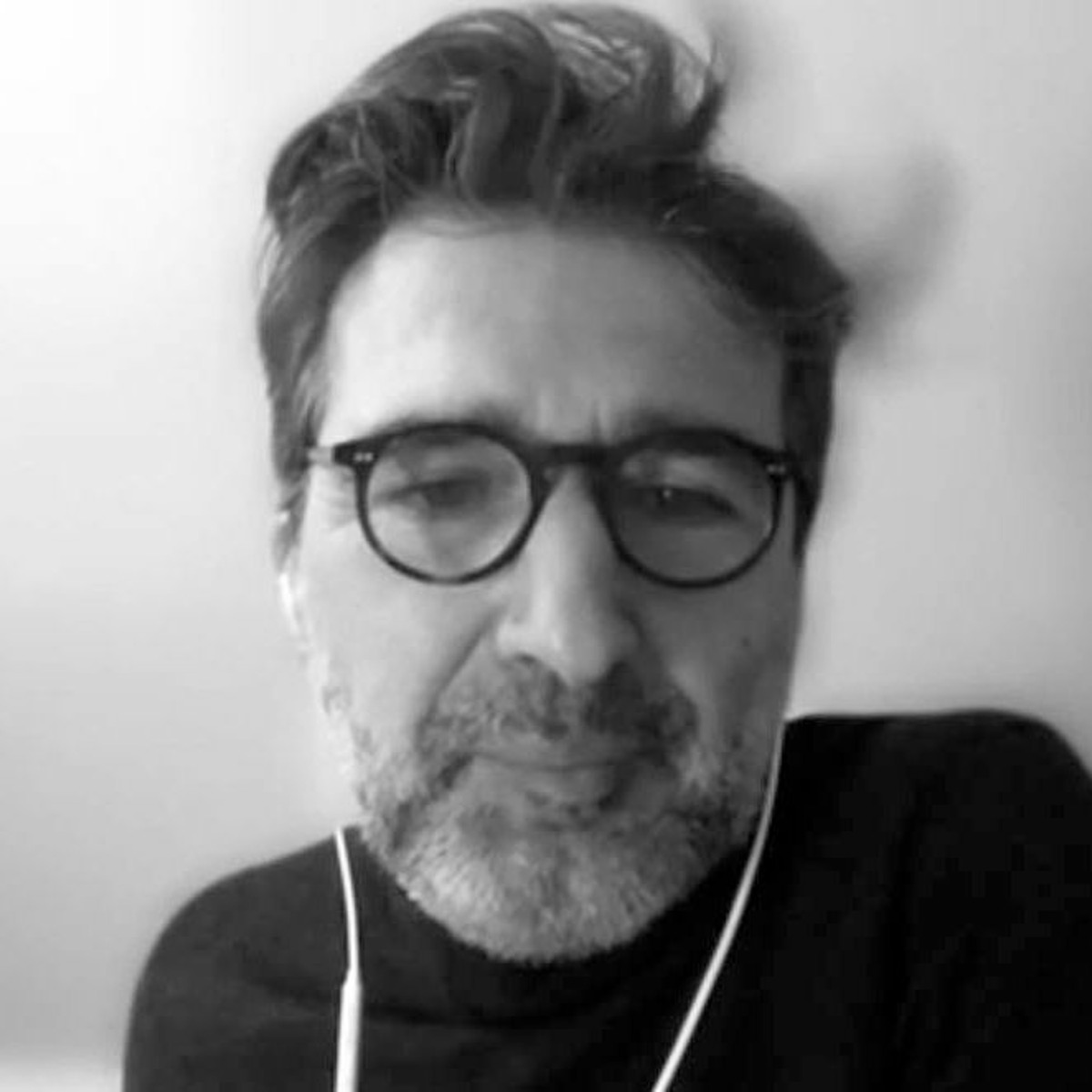 Portrait de Thierry Ardouin, invité du podcast 9 Lives Magazine pour parler de la crise du Covid-19