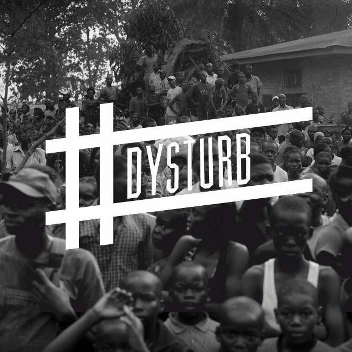 Portrait de Pierre Terdjman, photographe et co-fondateur du collectif #Dysturb