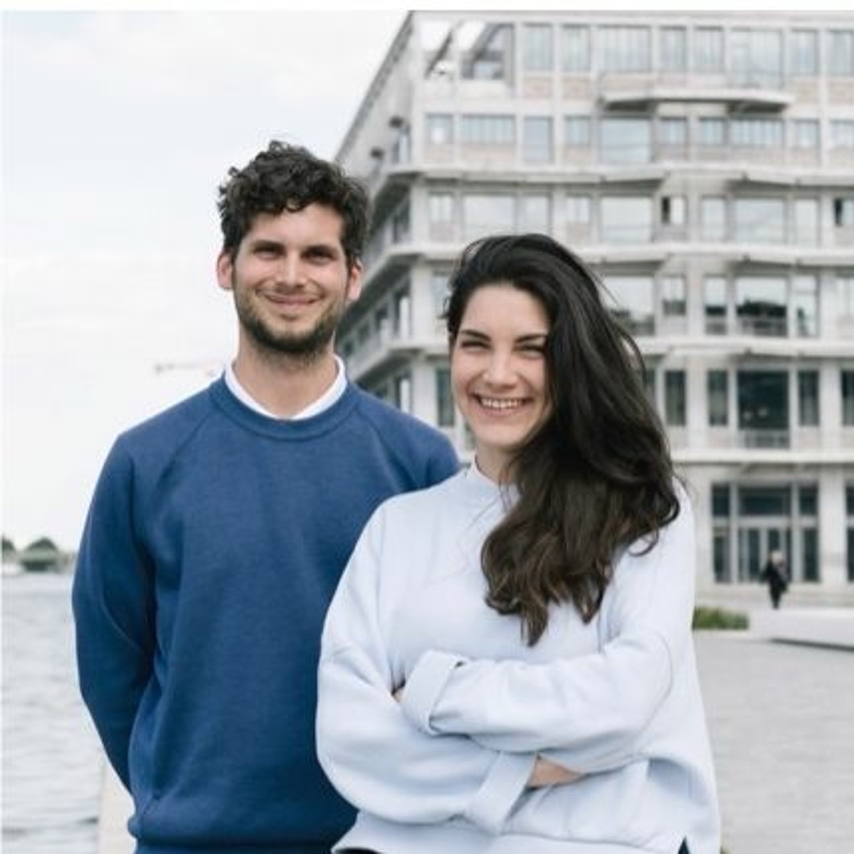 Interview Anna Labouze & Keimis Henni, commissaires « Hôtel Sahara », les Magasins Généraux, podcast 9 Lives Magazine - Photographie & Art Visuel