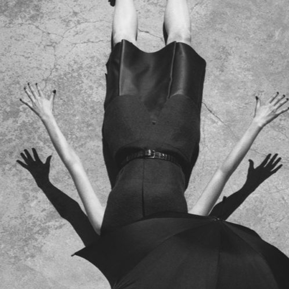 Planche(s) Contact Deauville 2019 : Koto Bolofo & Larry Fink, podcast 9 Lives Magazine - Photographie & Art Visuel