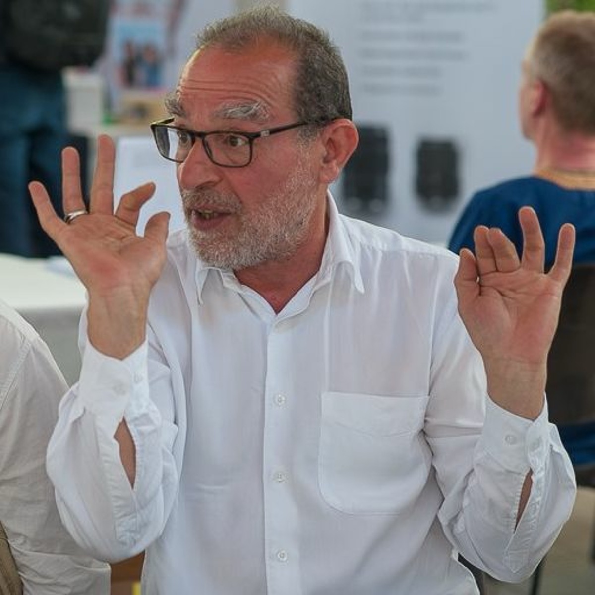 Portrait du photographe Payram, invité de l'épisode.