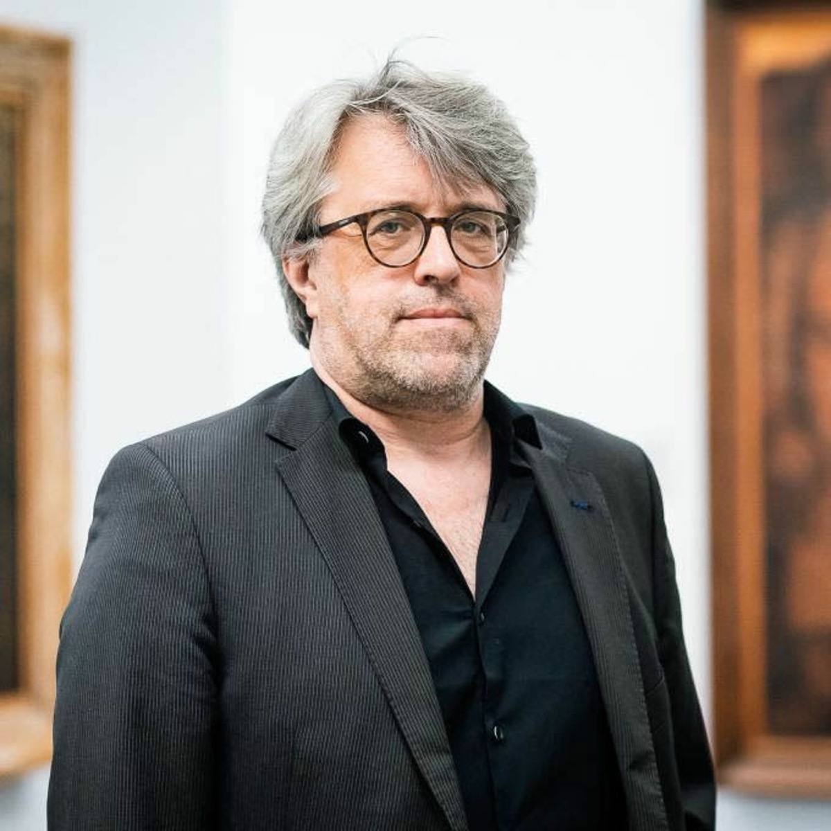 Rencontre avec Michel Dewilde, commissaire Triennale de Bruges 2021, podcast 9 Lives Magazine - Photographie & Art Visuel