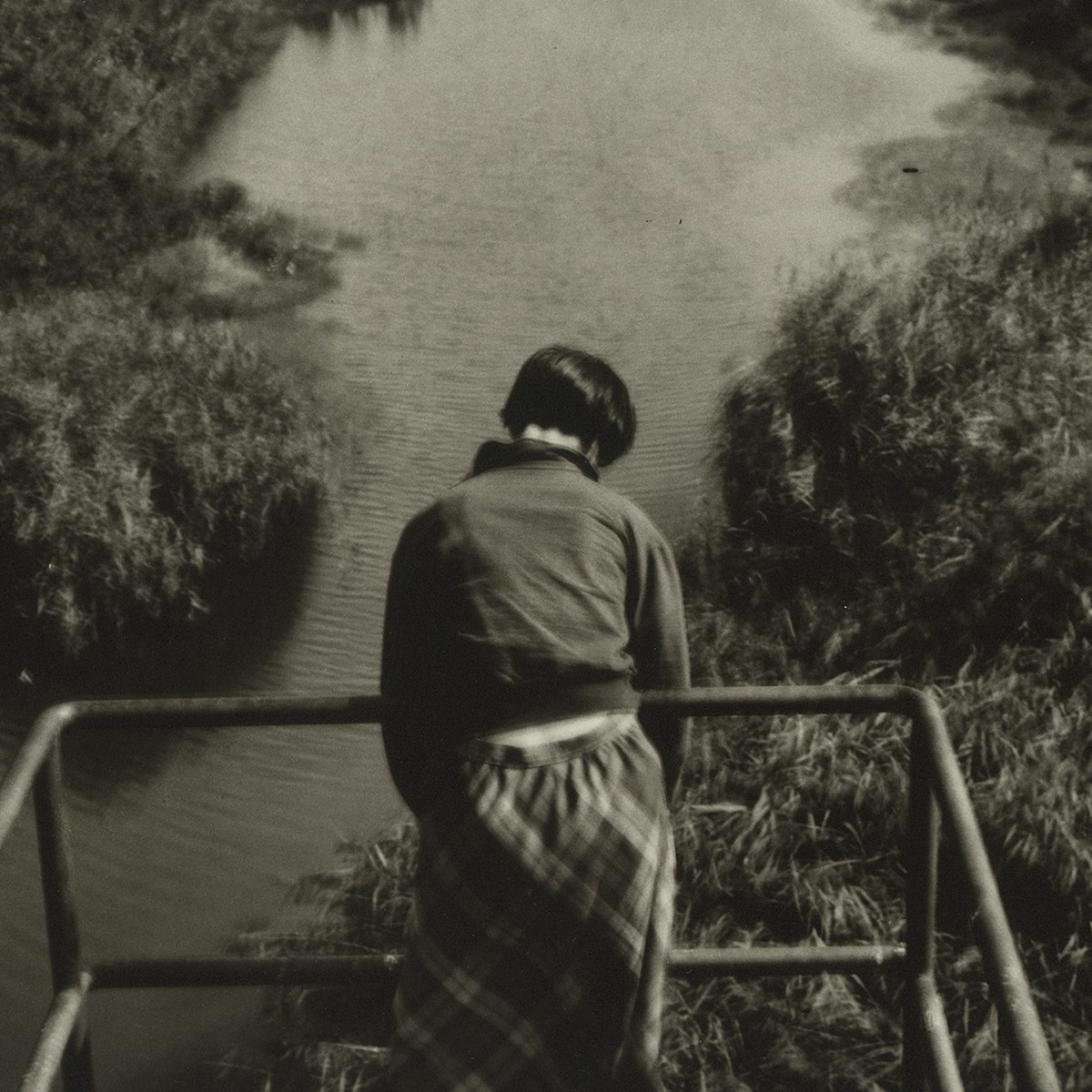 Portrait de la photographe Sarah Moon, invitée du podcast 9 Lives Magazine